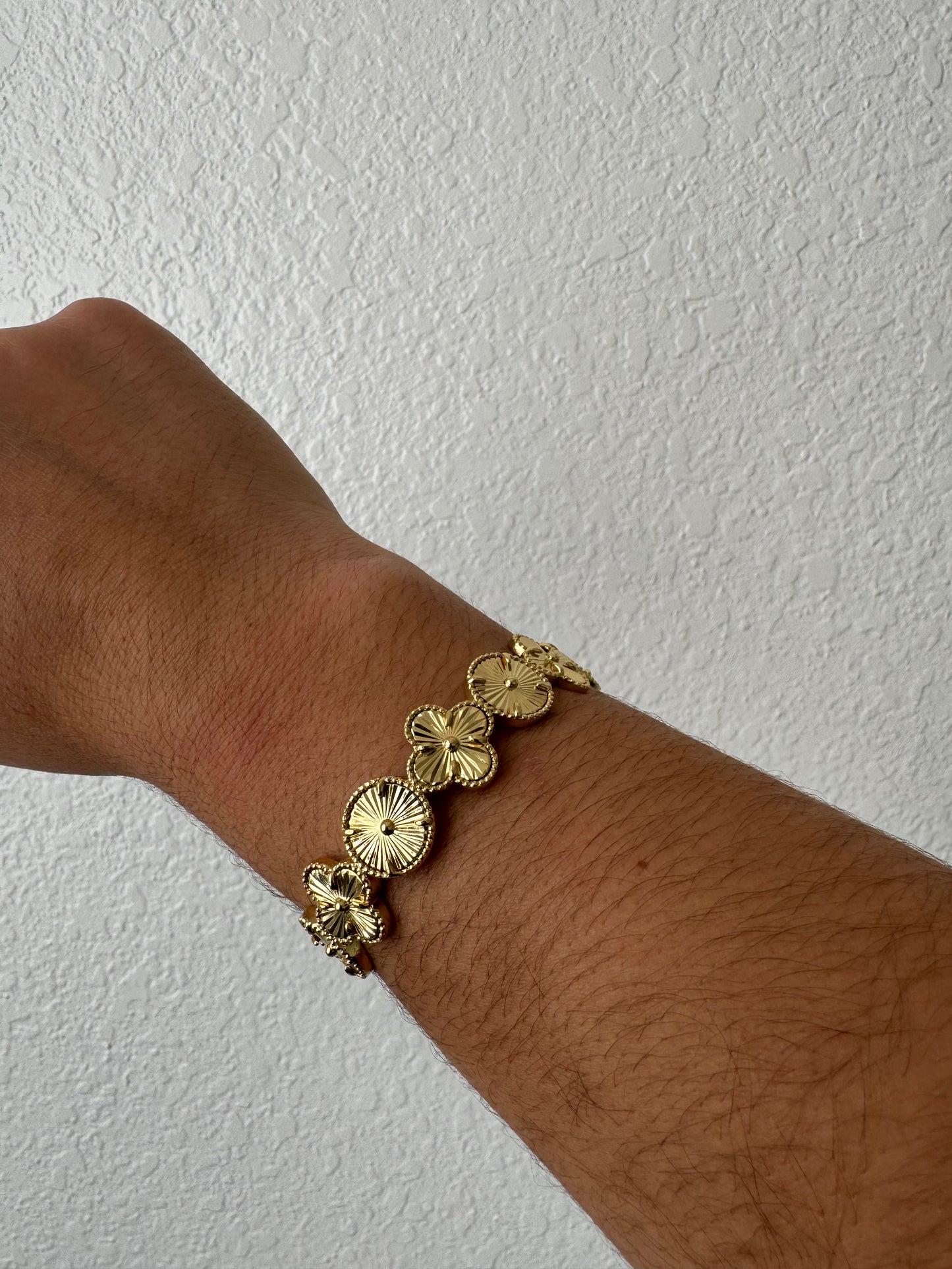 VC Flower Cuff