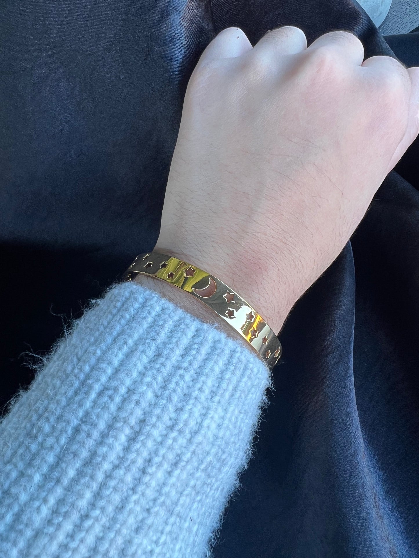 Astro Cuff
